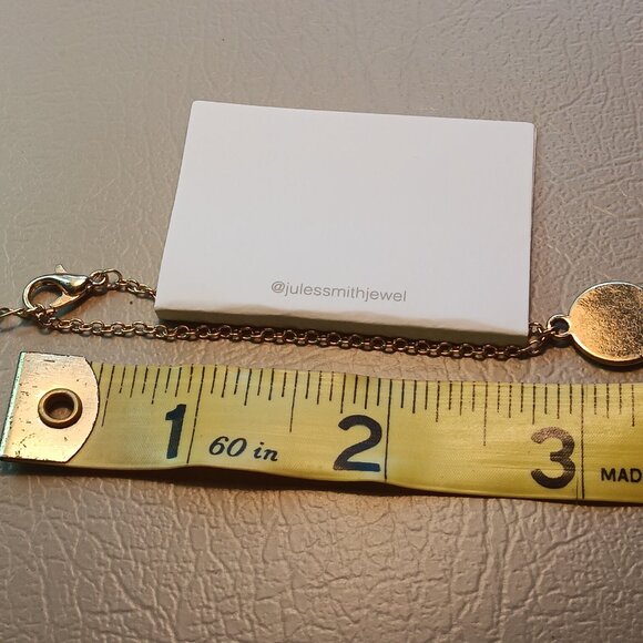 Jules Smith Wanderlust Directional Compass pendant gold plated chain bracelet - Picture 8 of 9